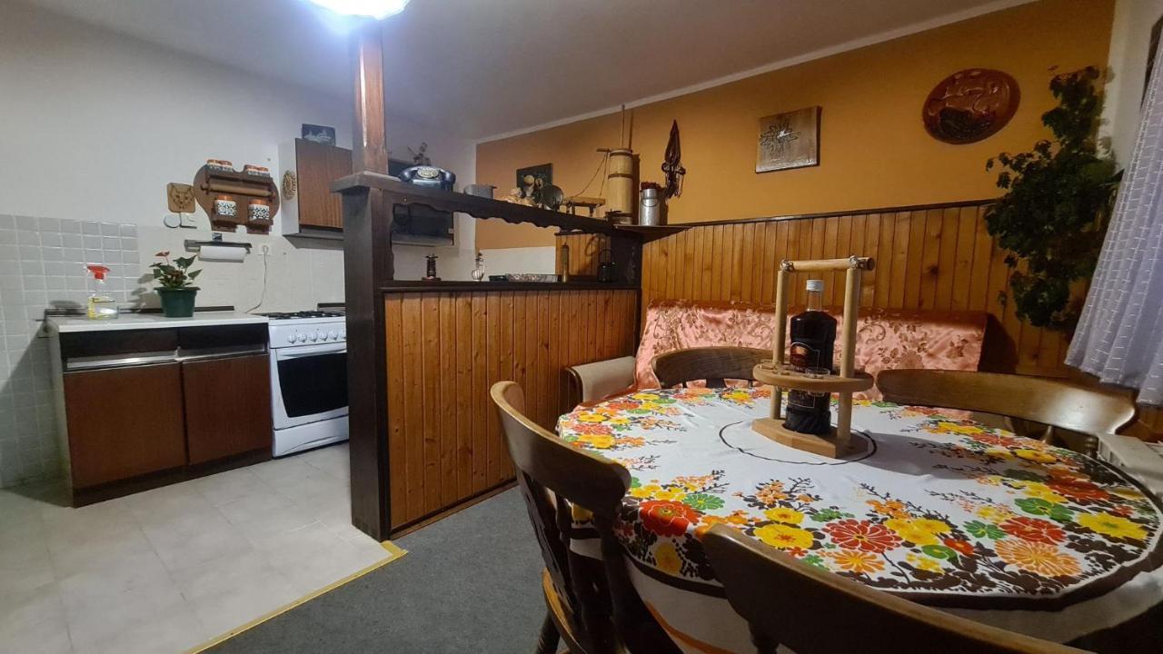 Apartman Stimac Црний Луг Екстер'єр фото